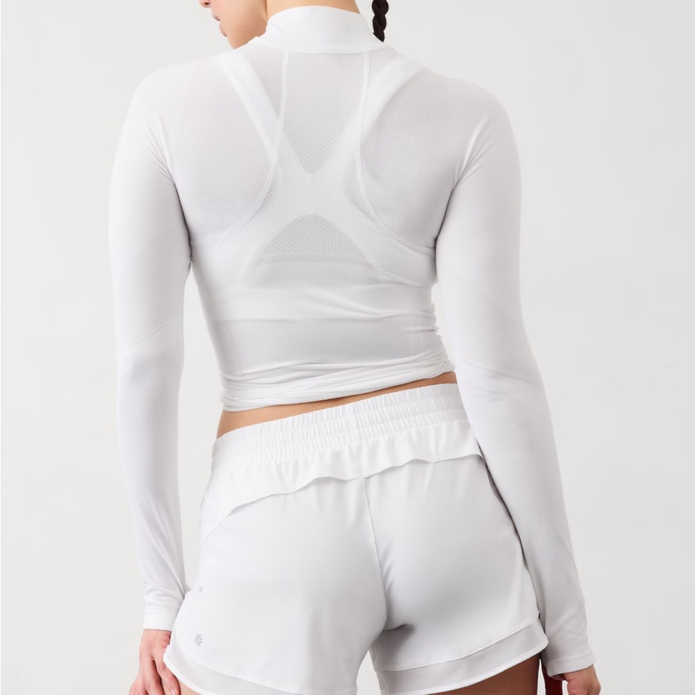 Athleta Mesh Racer Run Short 4’ - Picture 3 of 3